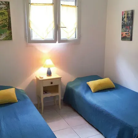 Two-bedroom In Vecchio Πόρτο Βέκιο